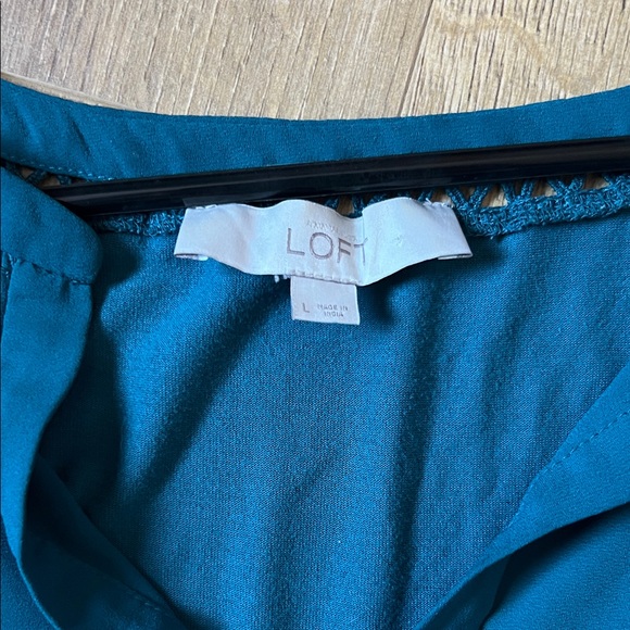 LOFT Teal Sleeveless Tank Top - Picture 2 of 4